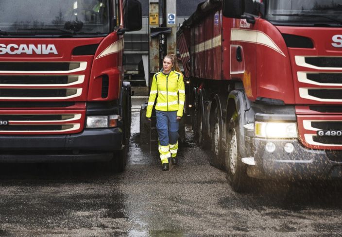 MASCOT naisten T-Paita, pitkahihainen ACCELERATE SAFE hi-vis keltainen/musta Suunniteltu ja muotoon ommeltu erityisesti