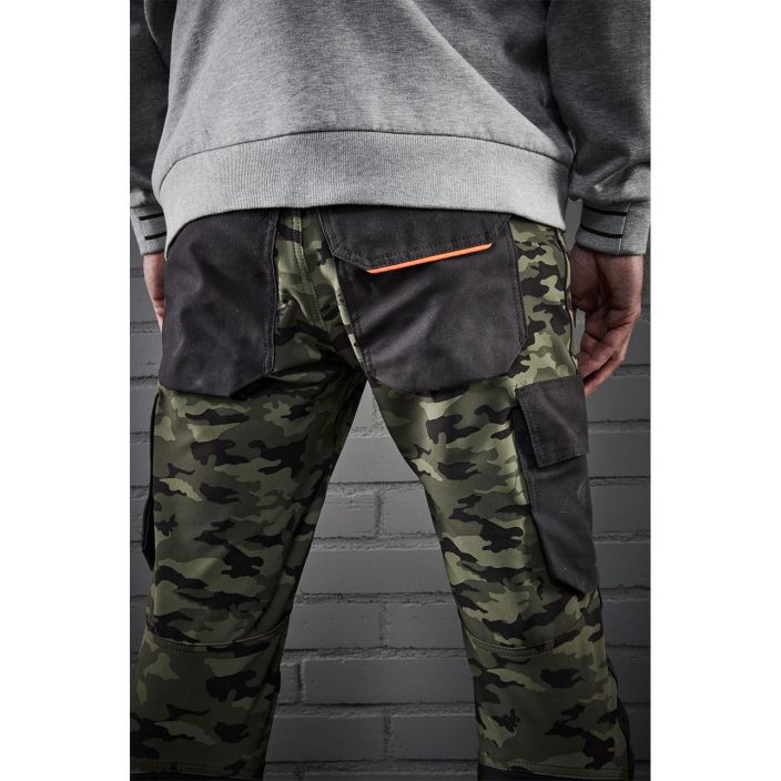 Helly Hansen Work Wear Chelsea Evolution Työhousut CAMO tuotekuva 2