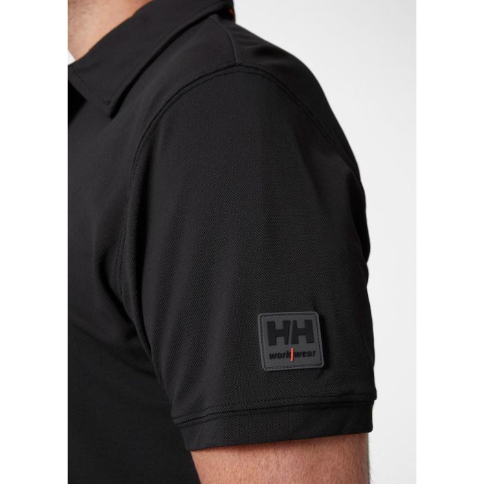 Helly Hansen Work Wear Kensington Tech Polo-Paita Musta Kensington Tech -poolopaita on kevyt, erittain mukava ja tarkoitettu