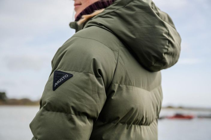 Musto Talvitakki Naisten Marina Quilted Pitka Deepgreen