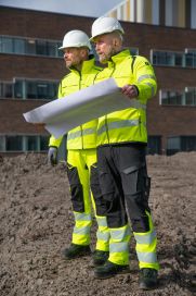 Mascot Accelerate Safe Ultimate stretch miesten Housut polvitaskuilla musta/keltainen