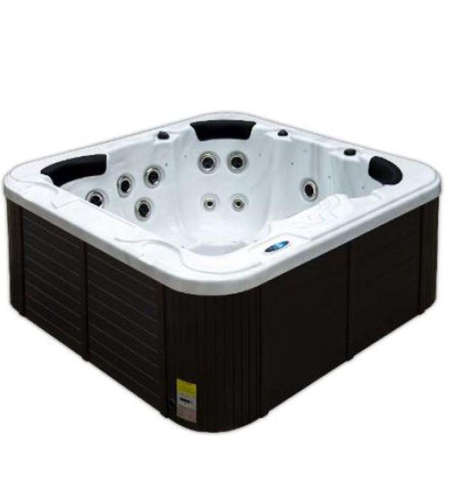 Poreallas SPA Classic ulkokayttoon Classic poreallas hyvilla ominaisuuksilla ja erinomaisella eristyspaketilla. Lammitin
