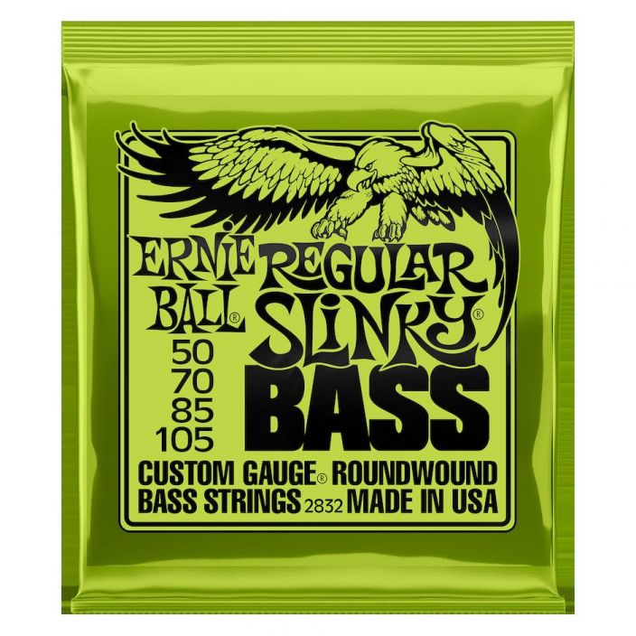 Ernie Ball Regular Slinky Bass EB-2832 Bassonkielisarja. Nama perinteiset roundwound-bassonkielet soivat selkean