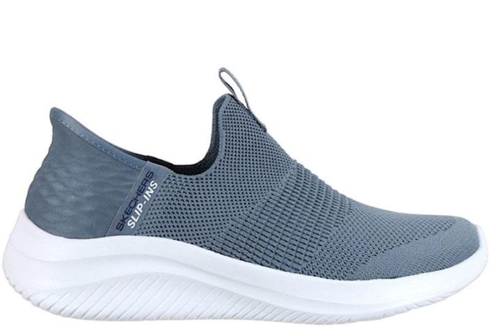 Skechers naisten Slip-ins: Ultra Flex 3.0 - Cozy Streak Sininen Koe mukavuus ja helppous Slip-ins -kengilla: Ultra Flex 3.0