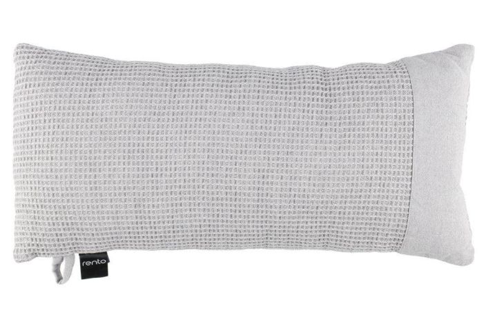 Rento Saunatyyny 50x22cm Harma/Valk. Lokoisa saunatyyny yksipuolisella chambray-kanttauksella paan ja niskan tueksi saunan Rento Saunatyyny 50x22cm Harma/Valk. Lokoisa saunatyyny yksipuolisella chambray-kanttauksella paan ja niskan tueksi saunan