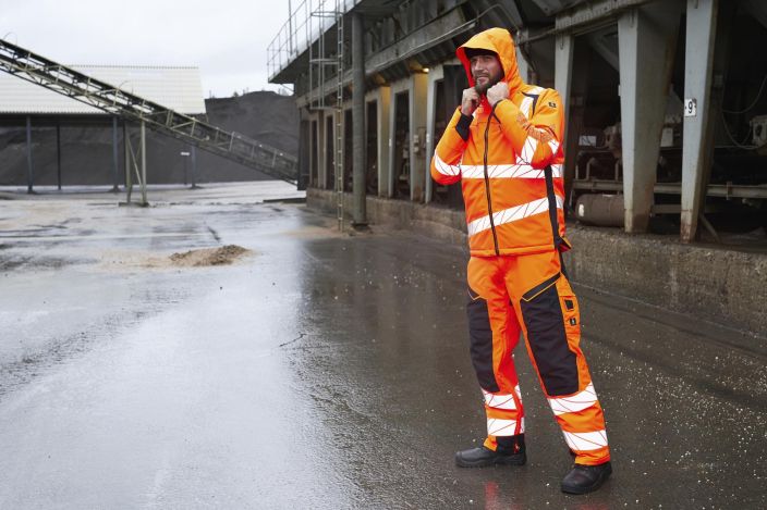 MASCOT Talvihousut ACCELERATE SAFE hi-vis keltainen/musta Hengittava, tuulen- ja vedenpitava teipatuilla saumoilla. Erittain