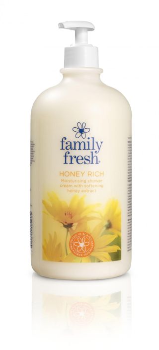 Family Fresh Honey Rich suihkusaippua 1L Luonnolliset, tutkitut raaka-aineet kosteuttavat ihoa ja sopivat useimmille