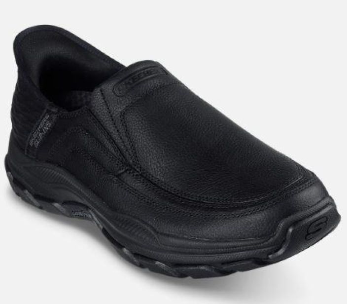 Skechers miesten Relaxed Fit: Slip-ins: Respected- Elgin musta Nama moc-toe -tyyliset slip ins -kengat on helppo sujauttaa