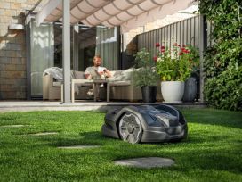 Husqvarna Automower® 305E NERA, EI EPOS™ VARUSTUSTA