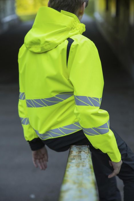 MASCOT Talvitakki lapsille ACCELERATE SAFE hi-vis keltainen/musta Hengittava, tuulen- ja vedenpitava teipatuilla saumoilla.