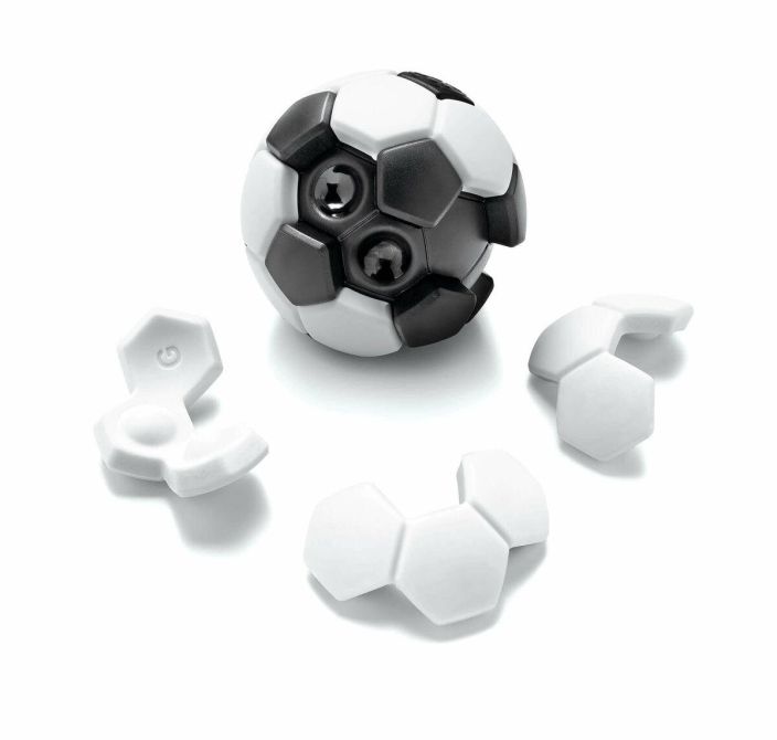 Smart Games Plug and Play Ball