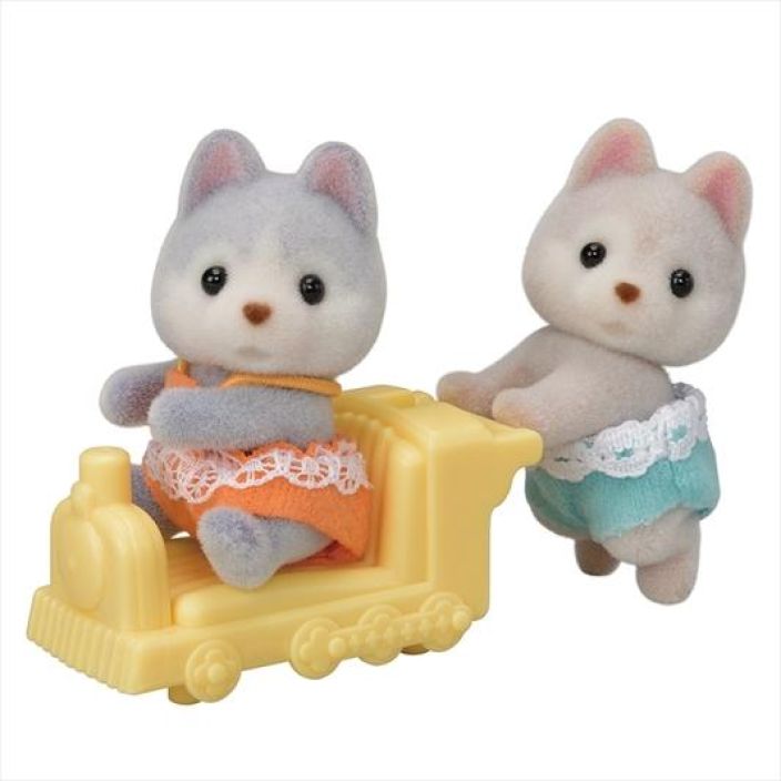 Sylvanian families Huskykaksoset Sylvanian Families huskykaksoset Jeremy ja Amber ovat tosi leikkisia ja hauskoja. Jeremy