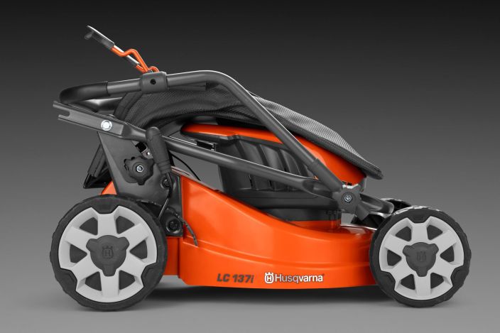 Husqvarna LC 137i, Akkuruohonleikkuri mukana akku ja laturi tuotekuva 2